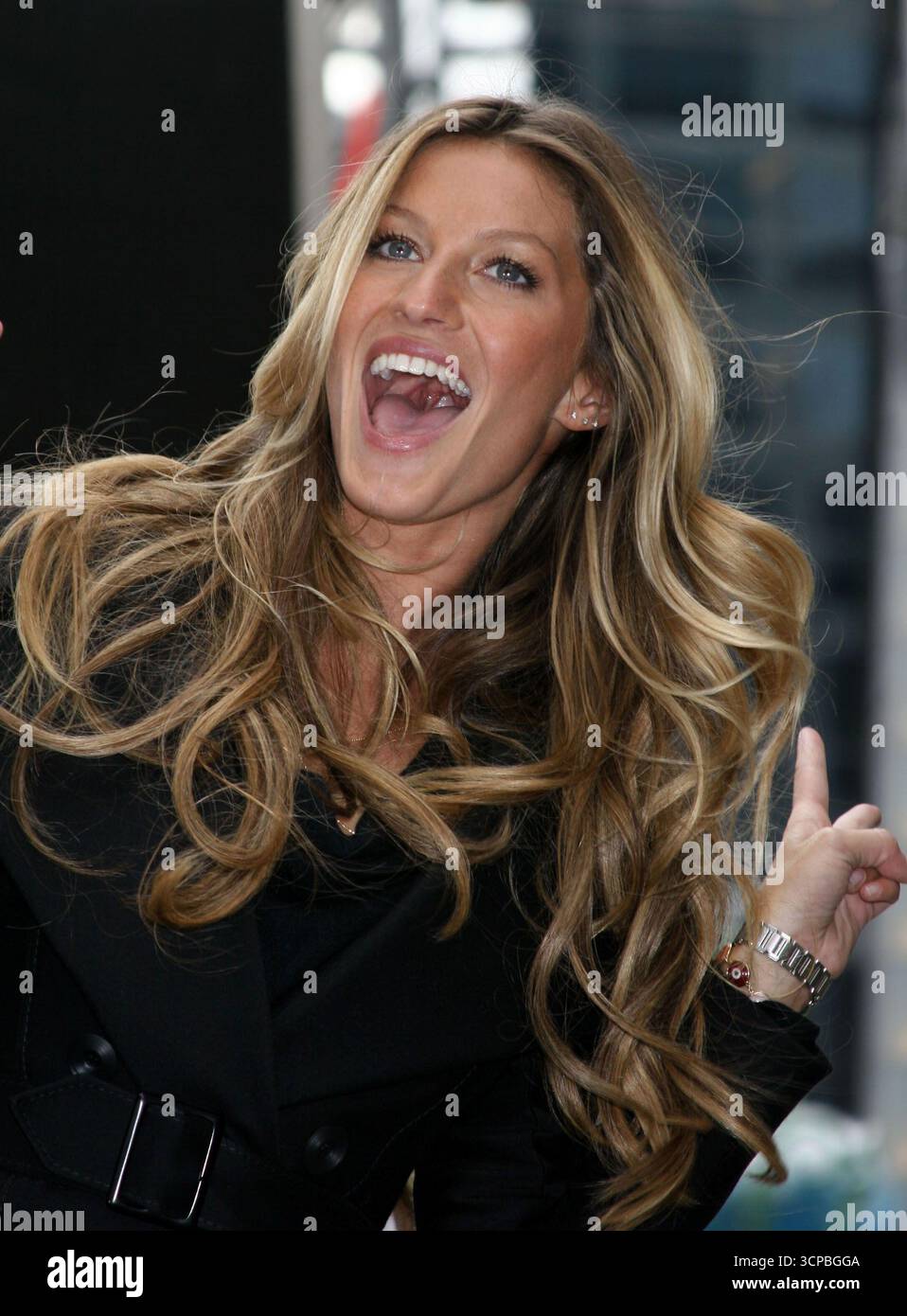 Gisele bundchen victoria's secret hi-res stock photography and