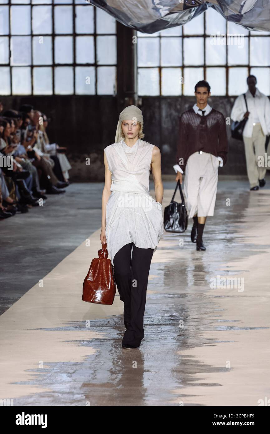 Milan, Milan Women's Fashion Week Spring/Summer 2026 - Women's Fashion ...