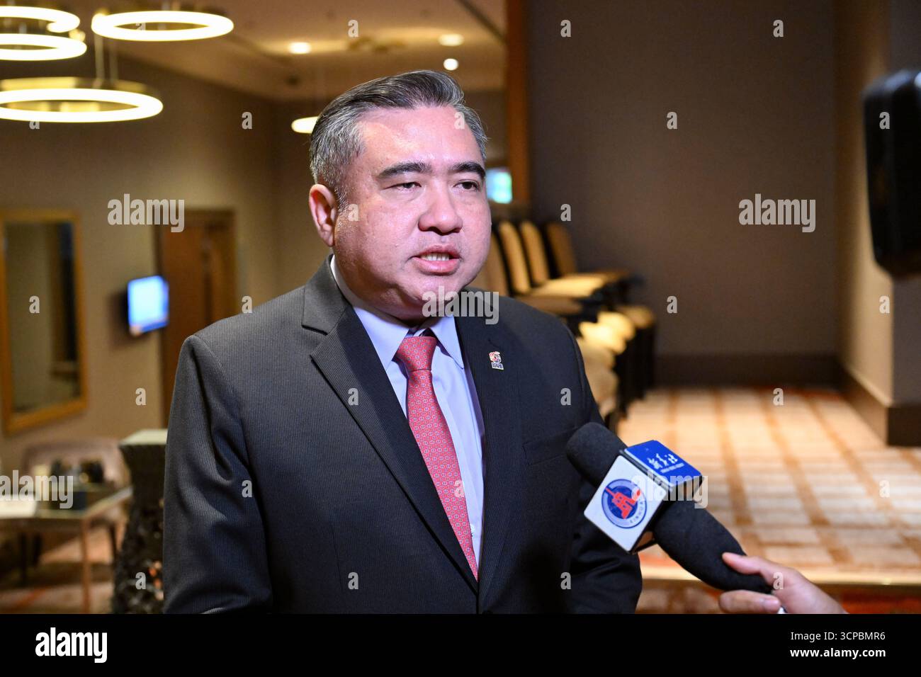 (250925) -- KUALA LUMPUR, Sept. 25, 2025 (Xinhua) -- Malaysian