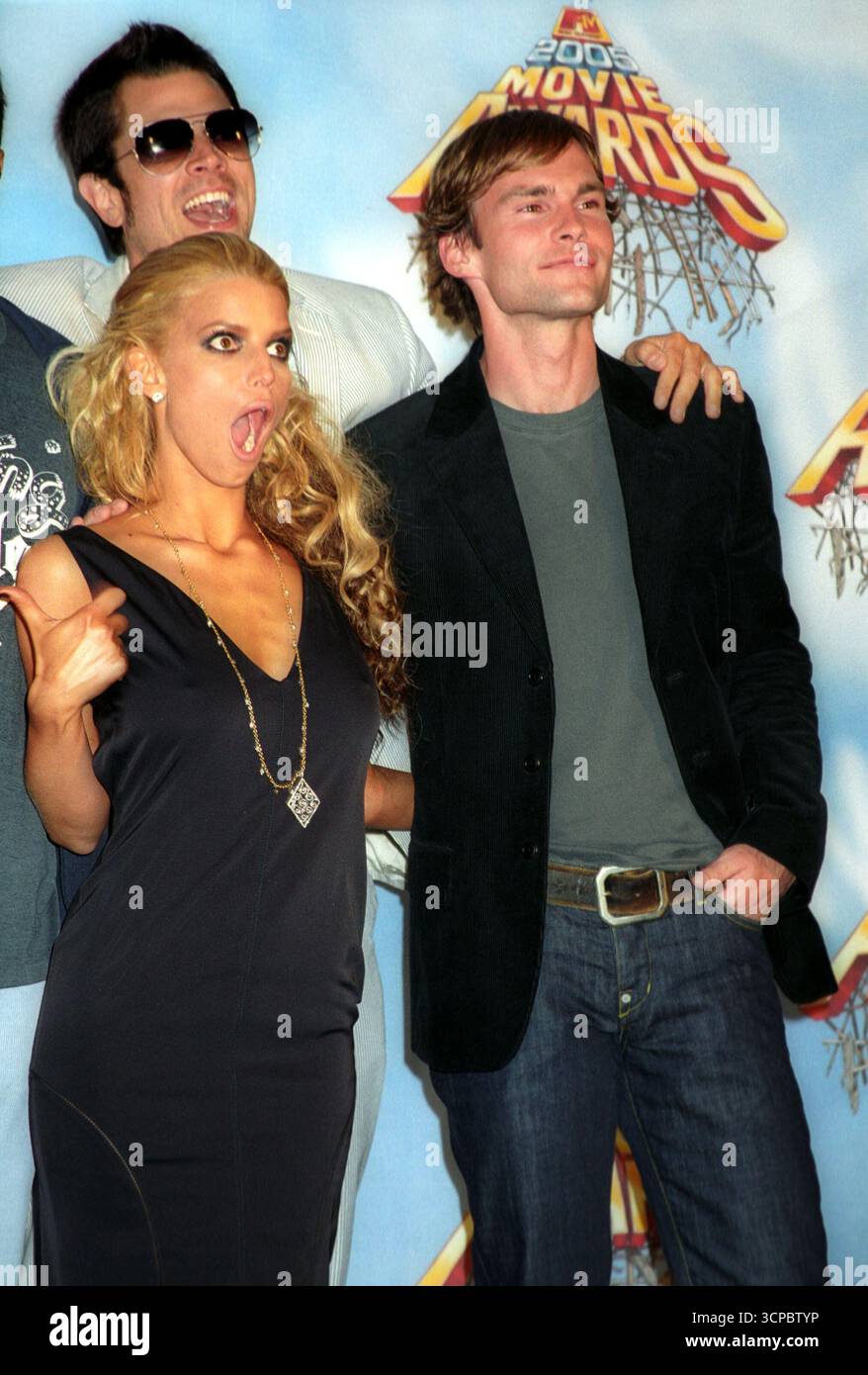 Jessica Simpson, Johnny Knoxville & Seann William Scott at the MTV ...