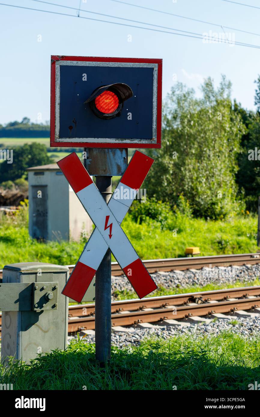 Railroad crossing sign hi-res stock photography and images - Page