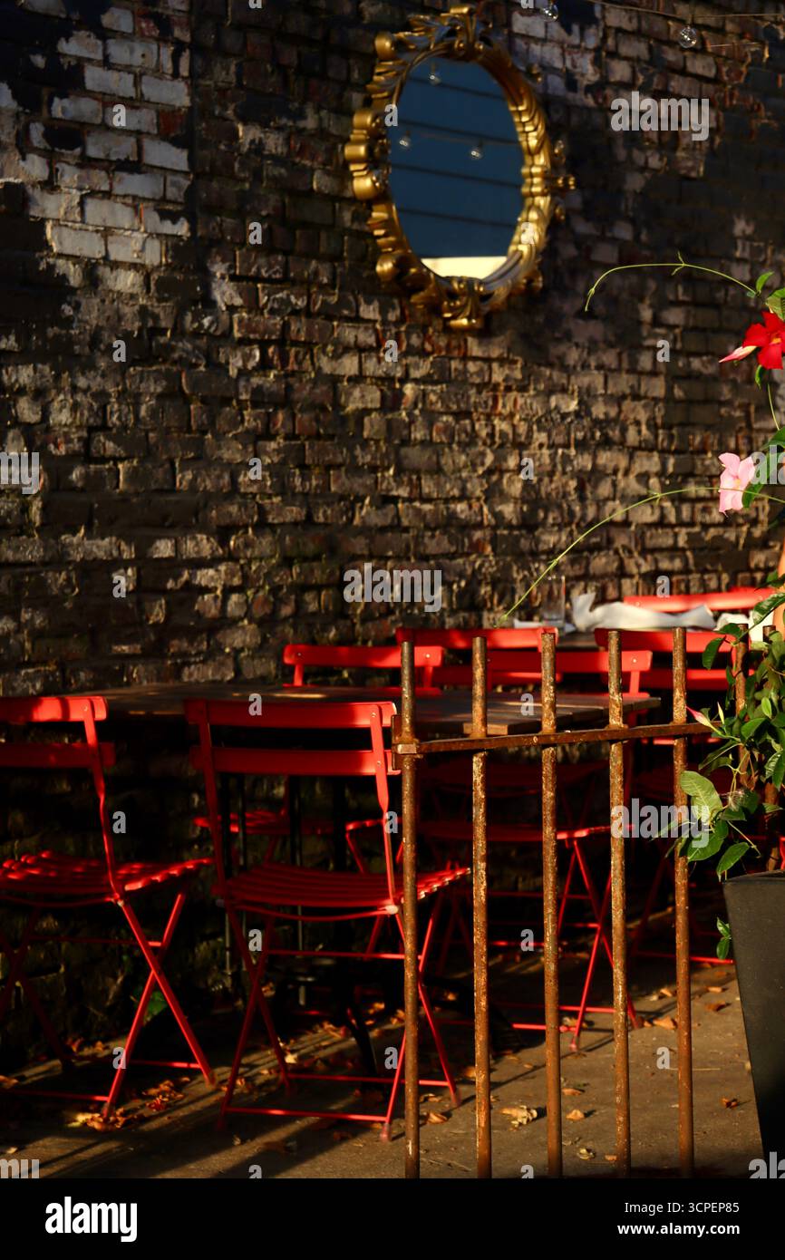 The garden entrance to Il Rione Pizzeria on West 65th street in the ...