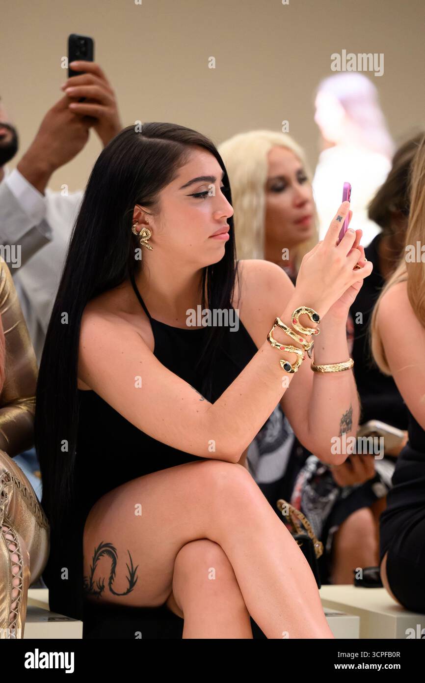 Lourdes Leon Milan Fashion Week - Women S/S 2026 Roberto Cavalli ...