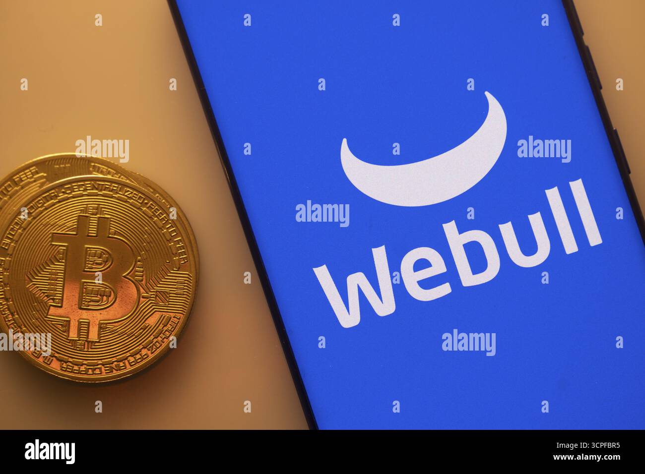 Webull trade hi-res stock photography and images - Alamy