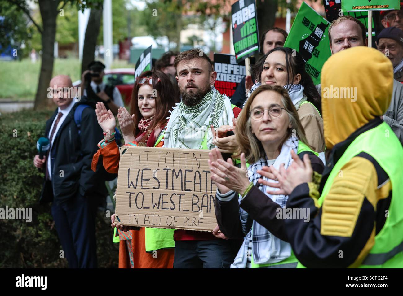 LONDON UK 26 Sep 2025 Liam g HAnnaidh Known By His Stage Name london-uk-26-sep-2025-liam-g-hannaidh-known-by-his-stage-name