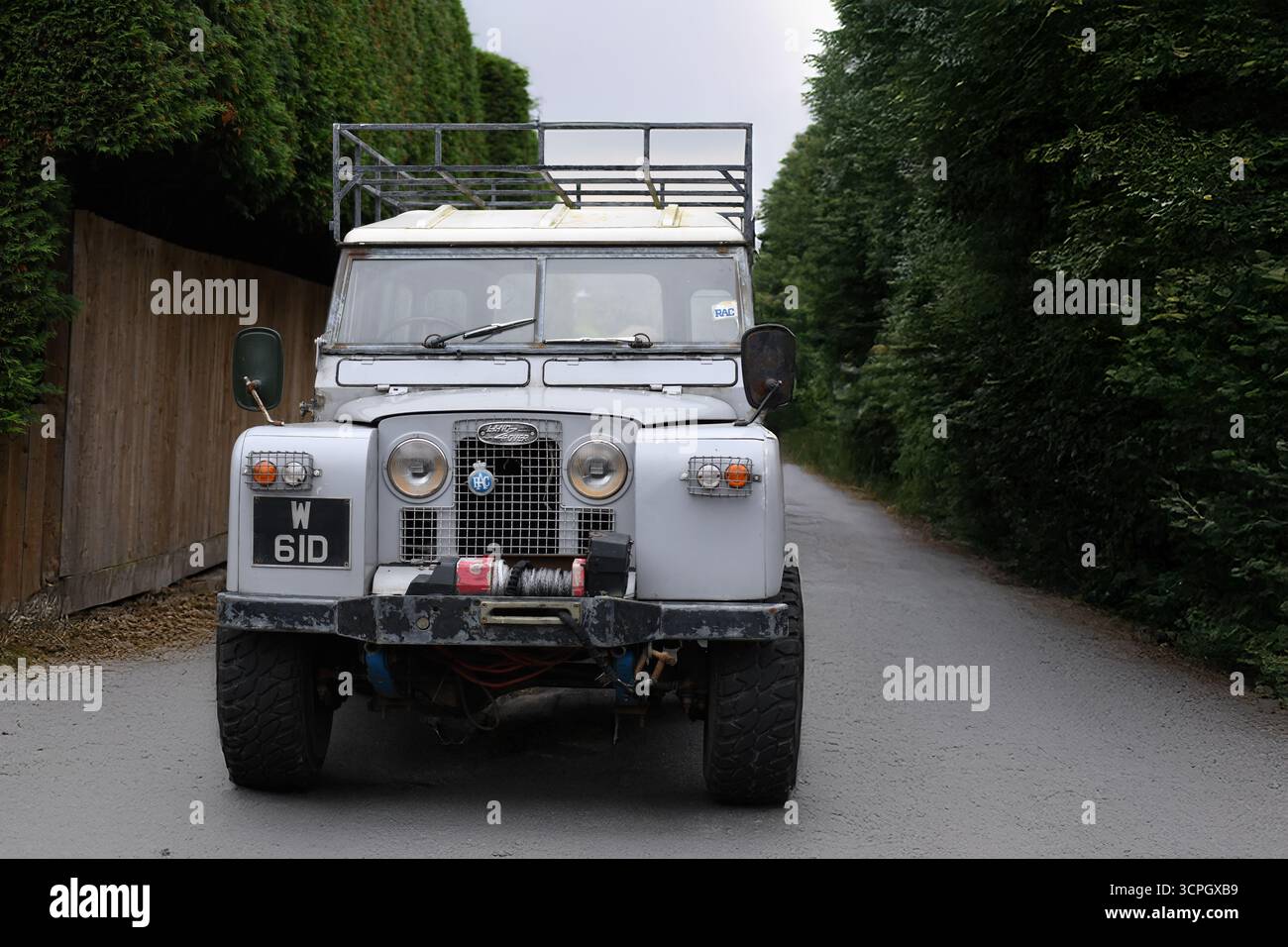4x4 vehicle hi-res stock photography and images - Alamy