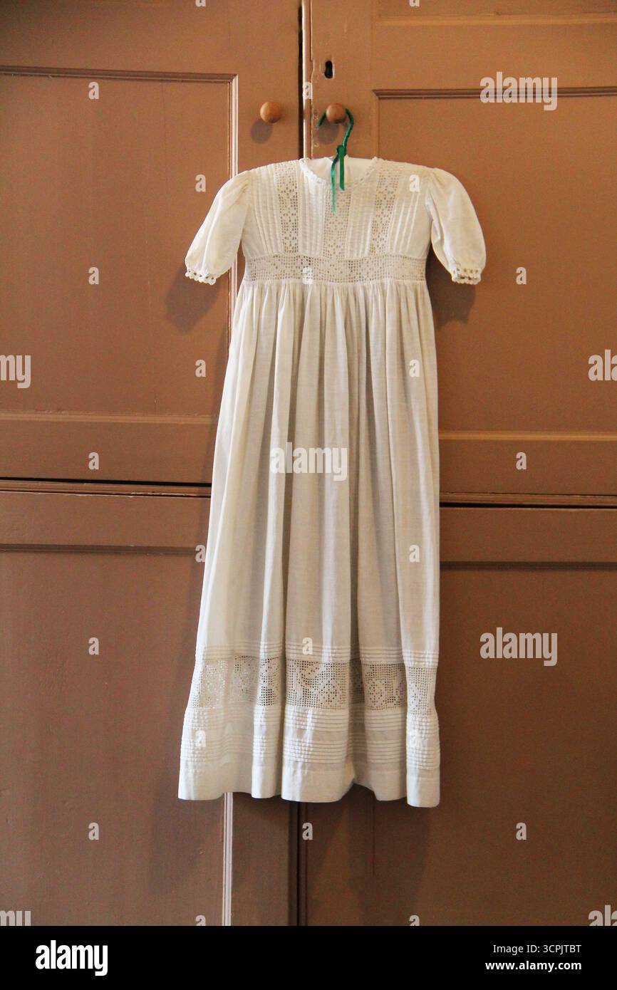 chinese dress ladies Printed Green Cotton Maxi Night Dress Nighty for Ladies – Stilento