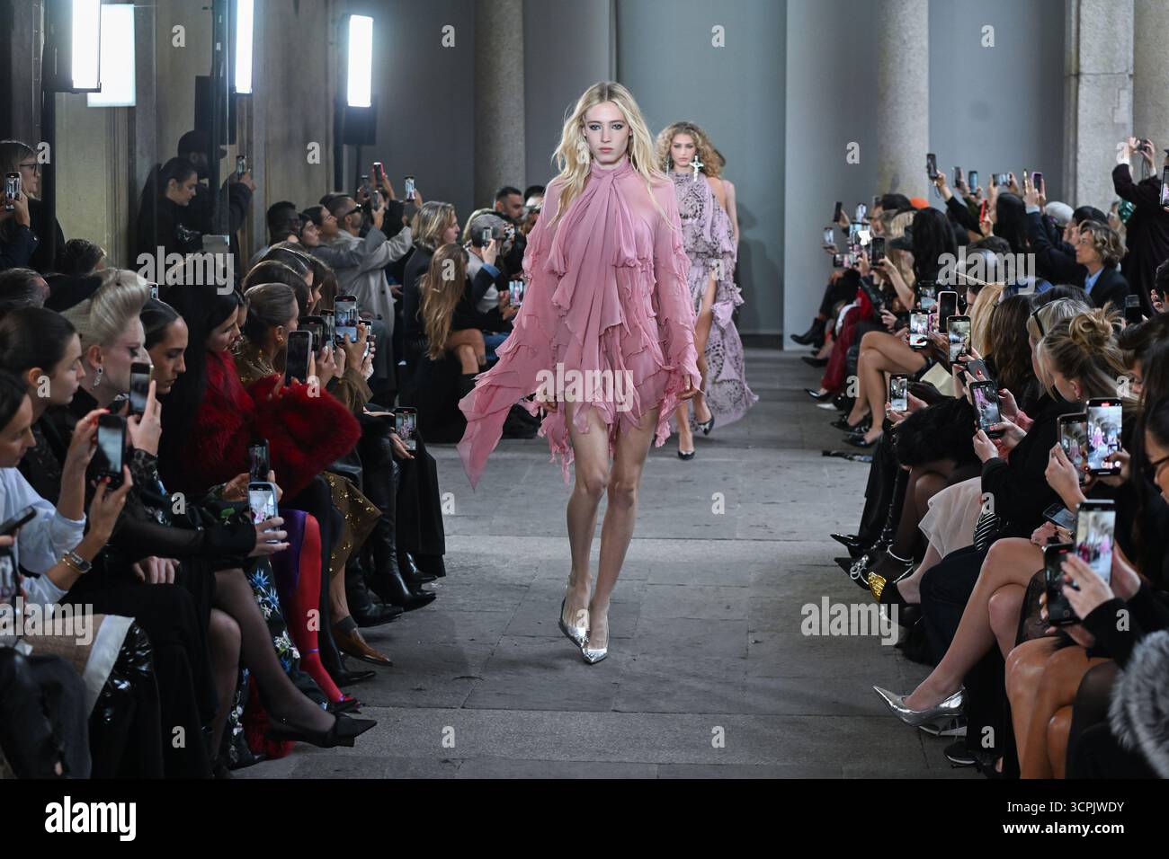 Milan, Milan Women's Fashion Week Spring/Summer 2026 - Women's Fashion ...