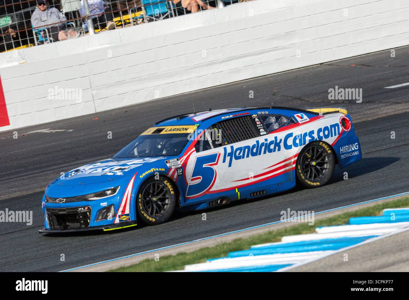 LOUDON, NH - SEPTEMBER 21: Kyle Larson (#5 Hendrick Motorsports ...