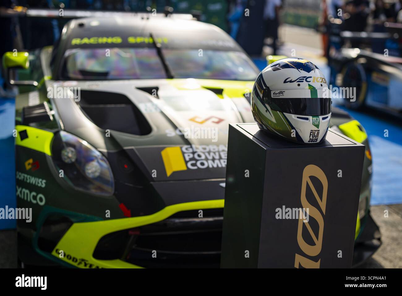 Wec Racing Helmets Special Helmet, WEC 100 Race, 10 BARRICHELLO Eduardo (bra), McINTOSH ...
