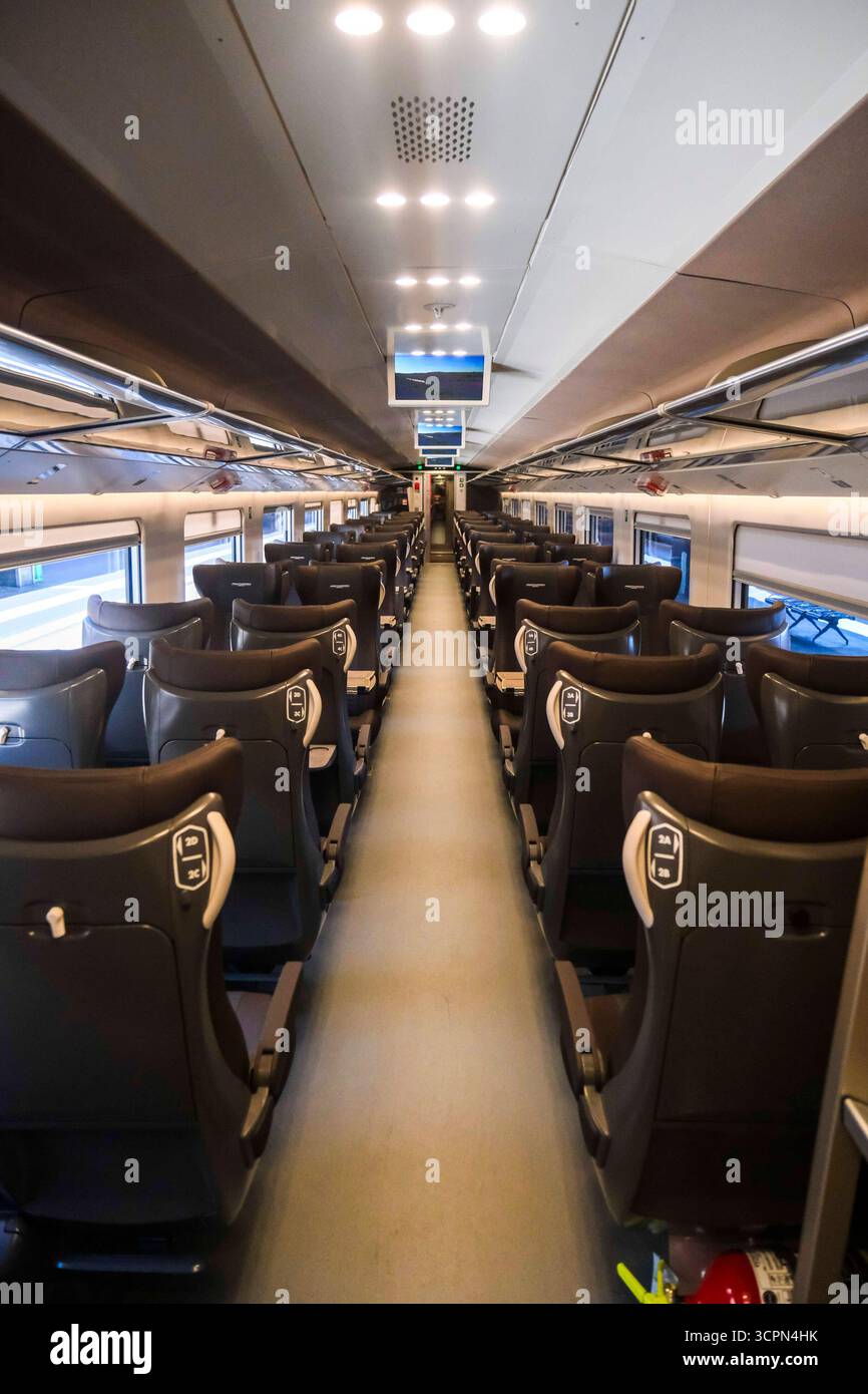 Next-Generation Frecciarossa 1000 The new generation Frecciarossa 1000 ...