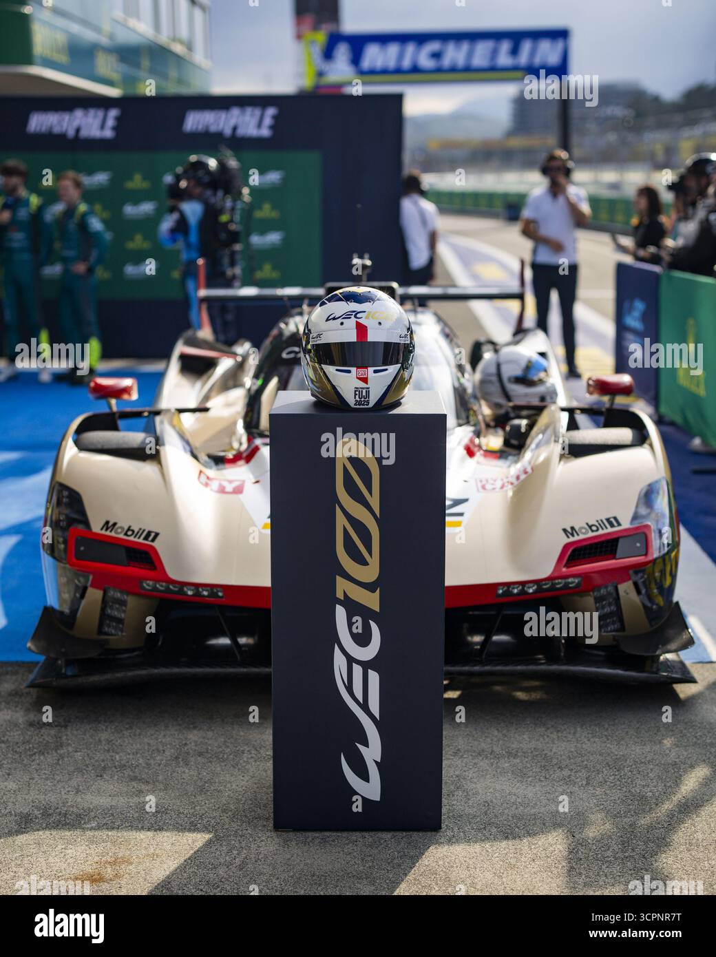 Special Helmet, WEC 100 Race, 12 LYNN Alex (gbr), NATO Norman (fra ...