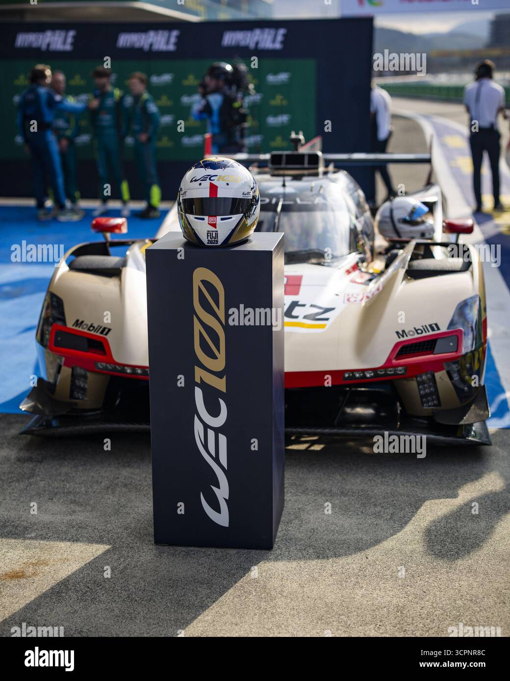 Special Helmet, WEC 100 Race, 12 LYNN Alex (gbr), NATO Norman (fra ...