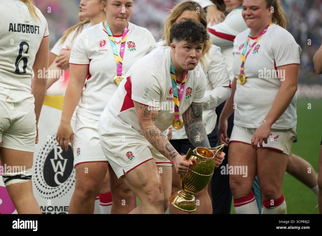 Hannah Boterman England's Hannah Botterman celebrates after winning the Women's Rugby ...