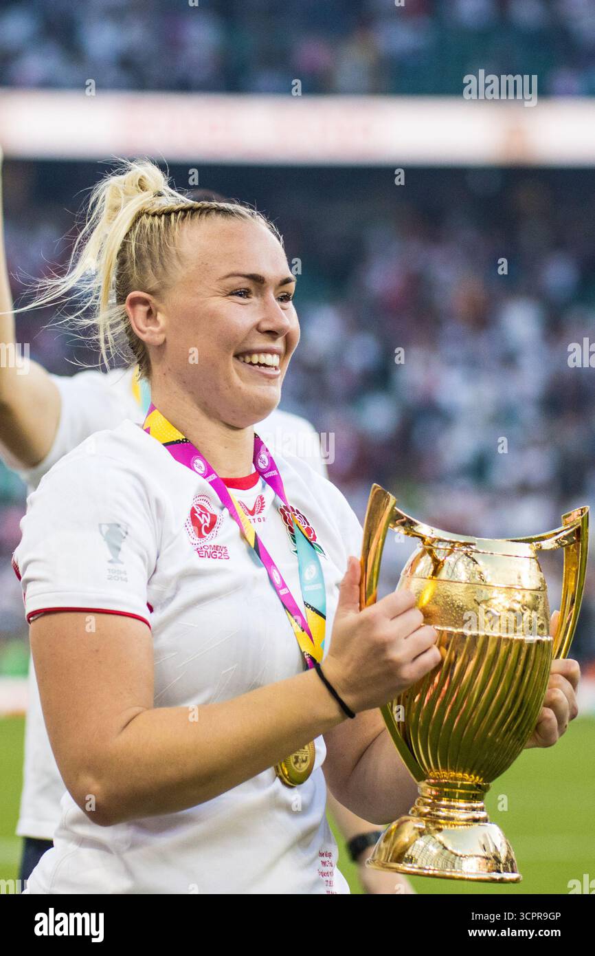 London, UK. 27th Sep, 2025. Rosie Galligan (Lock - England and Saracens ...