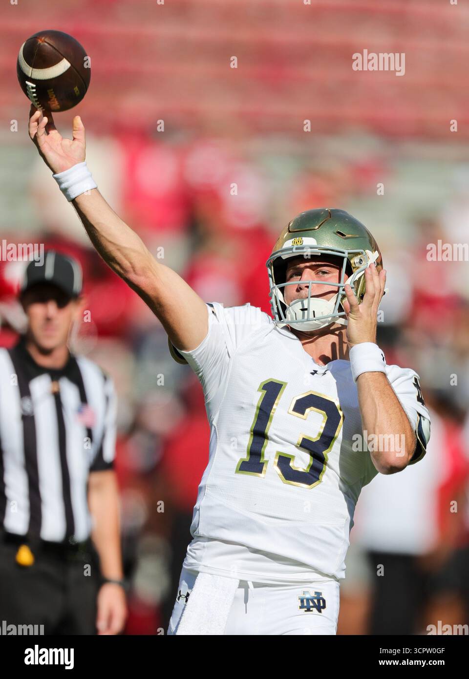 September 27, 2025: CJ Carr (13) Norte Dame quarterback releases the ...