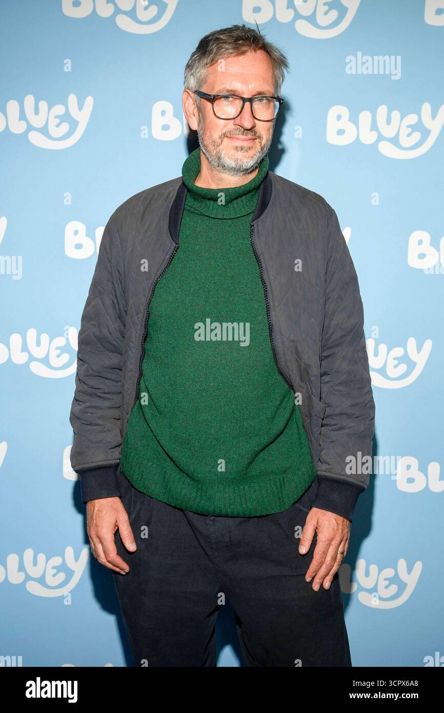 abb Joerg Winger zu Gast auf dem blauen Teppich bei der Film Premiere ...