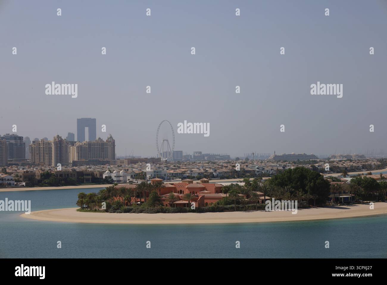Dubai aerial palm jumeirah hi-res stock photography and images - Alamy