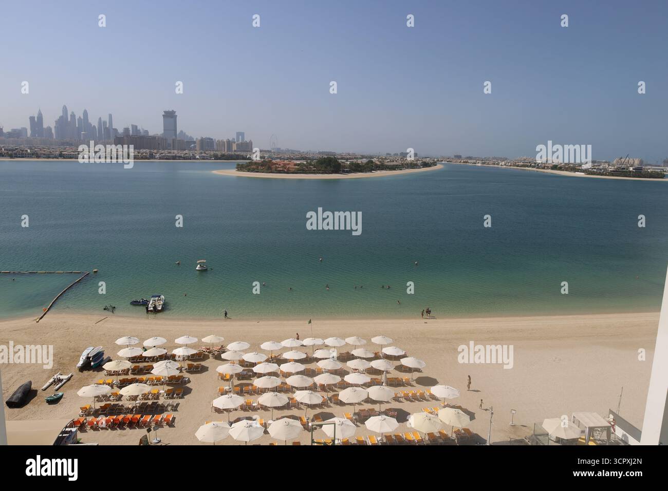 Dubai aerial palm jumeirah hi-res stock photography and images - Alamy