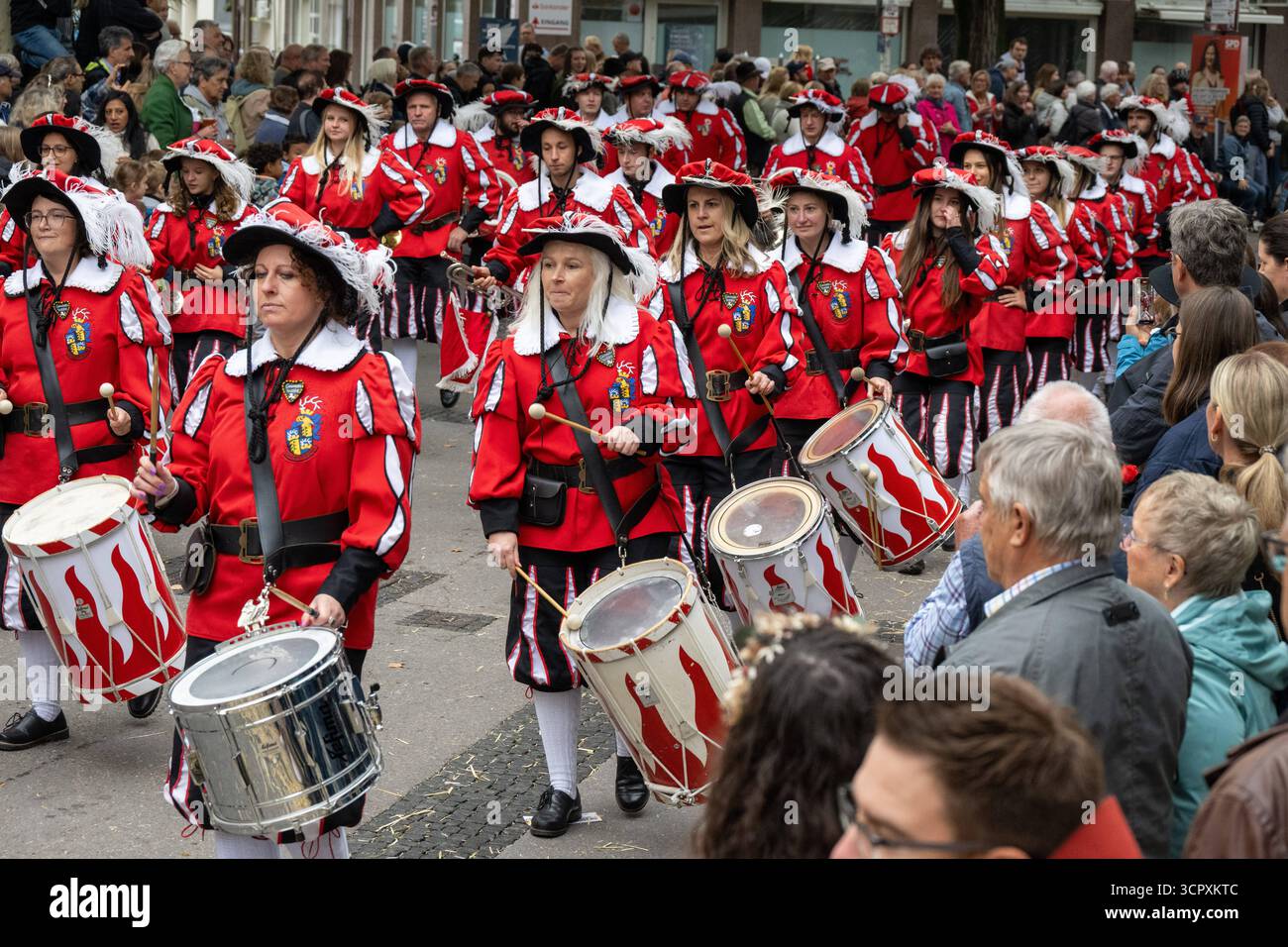 Volksfestumzug Stuttgart Der Festumzug Zum 178 Cannstatter Volksfest 