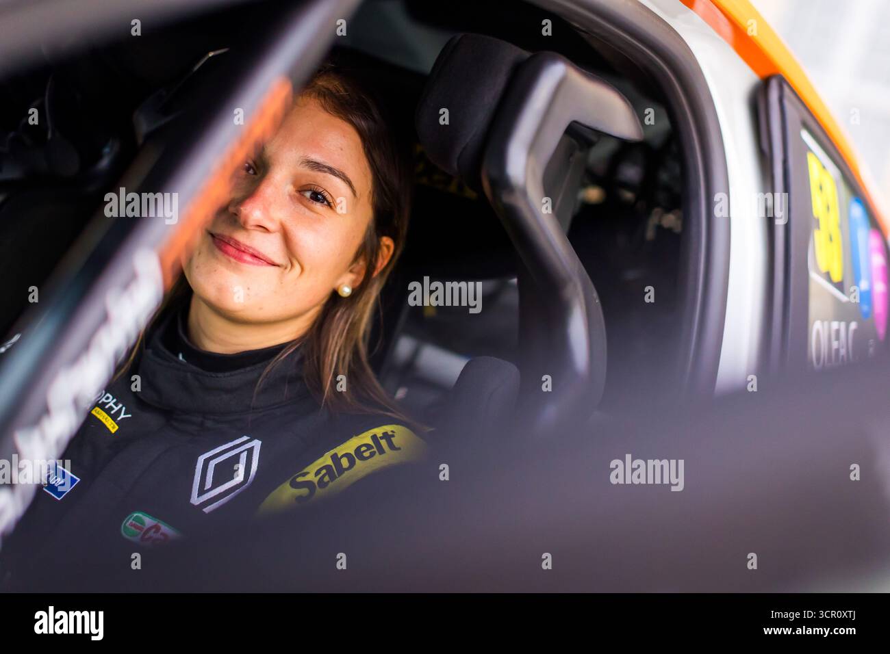 OLEA Charlotte, PAGES Cécile, Renault Clio Rally5, portrait during the Rallye Coeur de France 2025, 7th round of the Championnat de France des Rallyes 2025, from September 27 to 28, 2025 in Vendôme, France - Photo Bastien Roux/DPPI Credit: DPPI Media/Alamy Live News Stock Photo