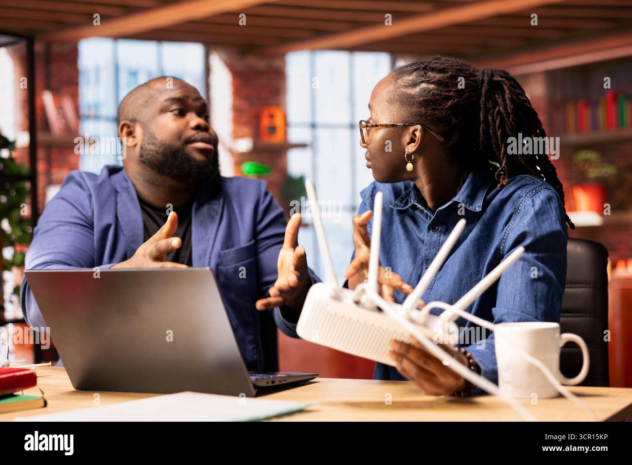 Wi fi signal loss hi-res stock photography and images - Alamy