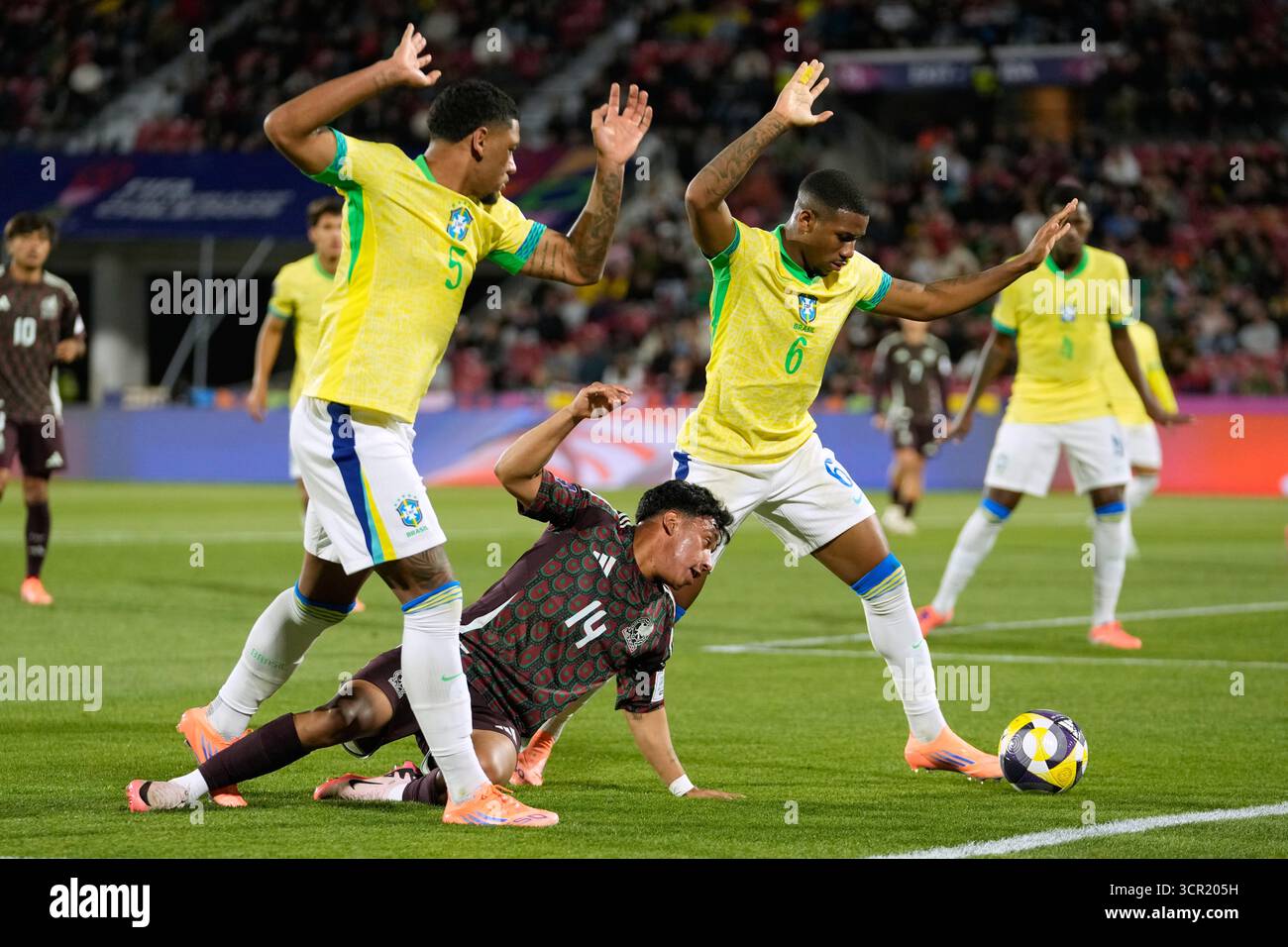 Dynamic Rayan Makes World Cup Debut, Assists Brazil’s Opening Goal Against Scotland Picture in 4K Dynamic Rayan Makes World Cup Debut, Assists Brazil’s Opening Goal Against Scotland Picture in 4K