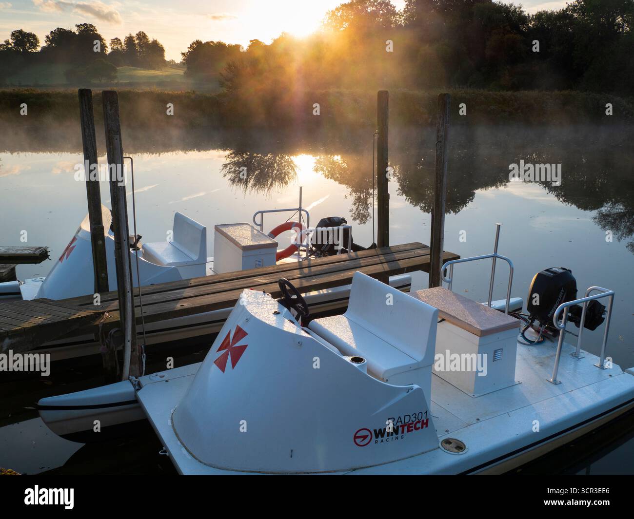Local Rowing Boathouse Sunrise over a beautiful stretch of the River Thames by Radley ...