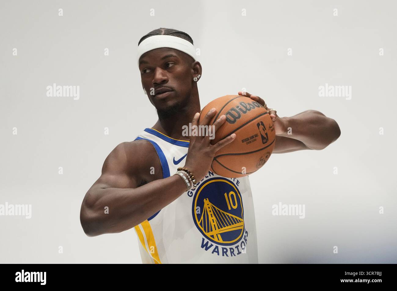Butler 3 Golden State Warriors forward Jimmy Butler III poses for photos during ...