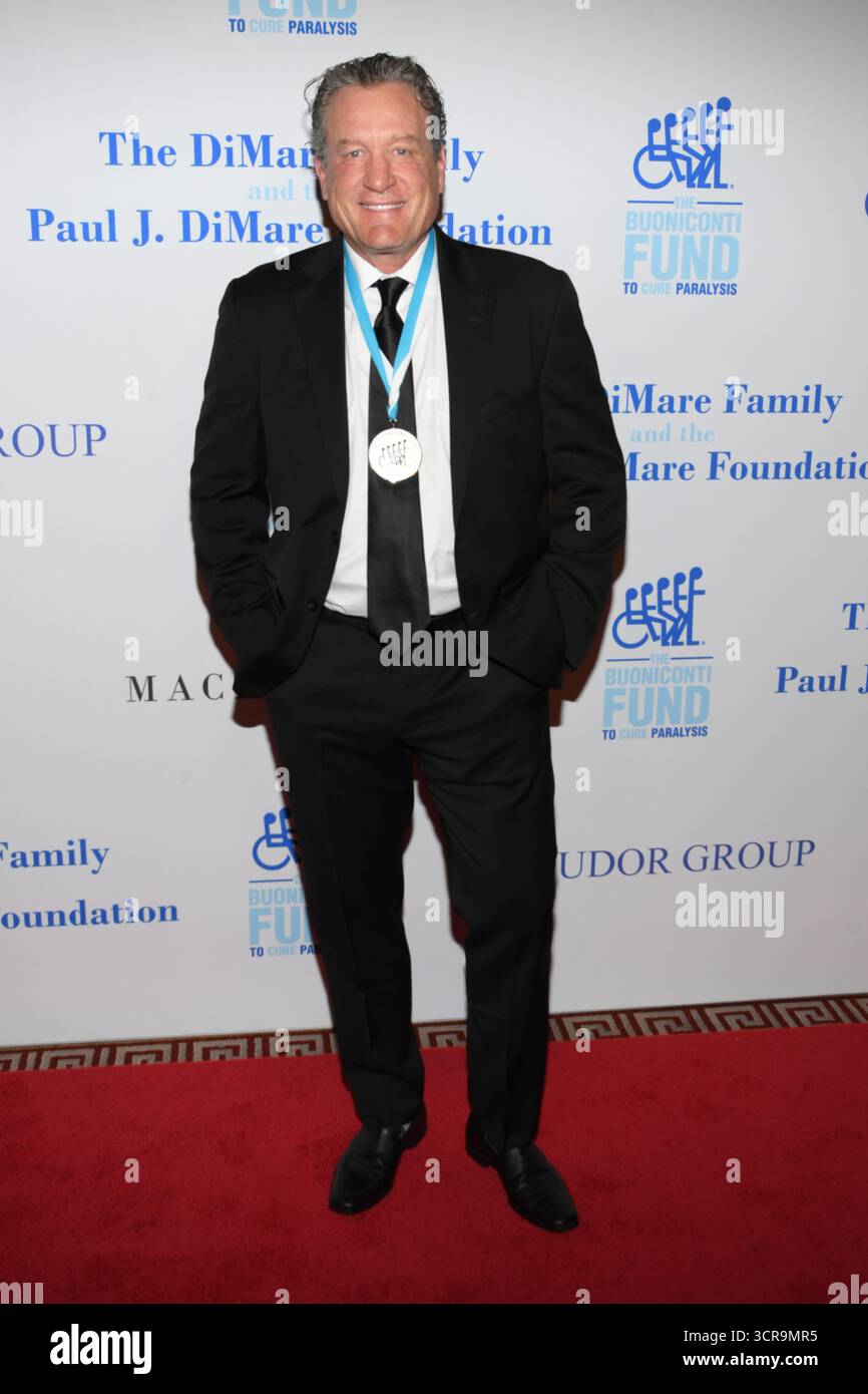 Mrs. Jeremy Roenick New York, USA. 29th Sep, 2025. Jeremy Roenick attends the 40th Annual ...