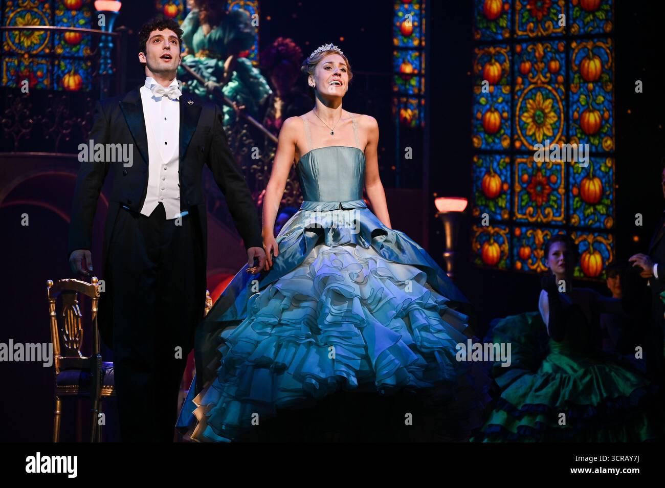 Actors Paule Mallagarai and Briel Gonzalez perform during the ...