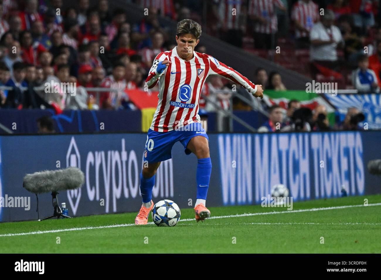 Giuliano Simeone of Atletico de Madrid in action during the UEFA Champions  League between At Madrid and Eintracht Frankfurt at Estadio Metropolitano  Stock Photo - Alamy