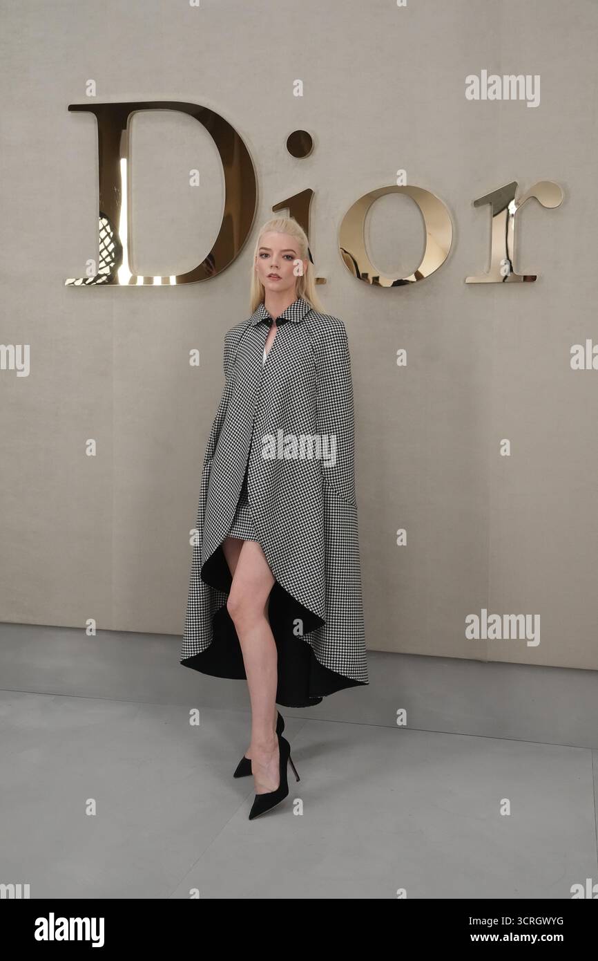 Anya Taylor Joy Poses Before The Dior Spring Summer 2026 Collection Anya Taylor Joy Poses Before The Dior 2026 Collection Presented In Paris Wednesday Oct 1 2025 Ap Camus 3CRGWYG 