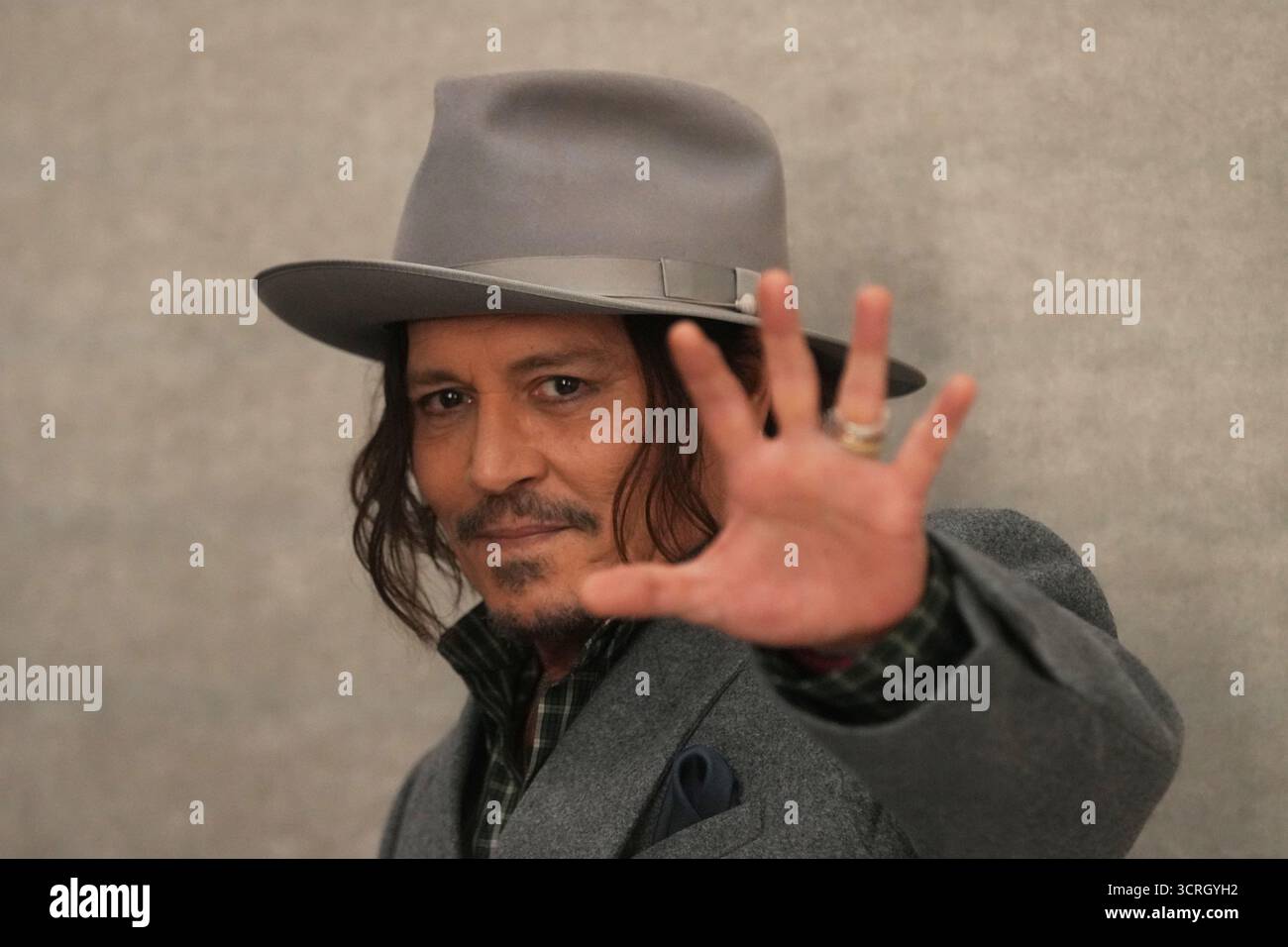 Johnny Depp Poses Before The Dior Spring Summer 2026 Collection Johnny Depp Poses Before The Dior 2026 Collection Presented In Paris Wednesday Oct 1 2025 Ap Camus 3CRGYH2