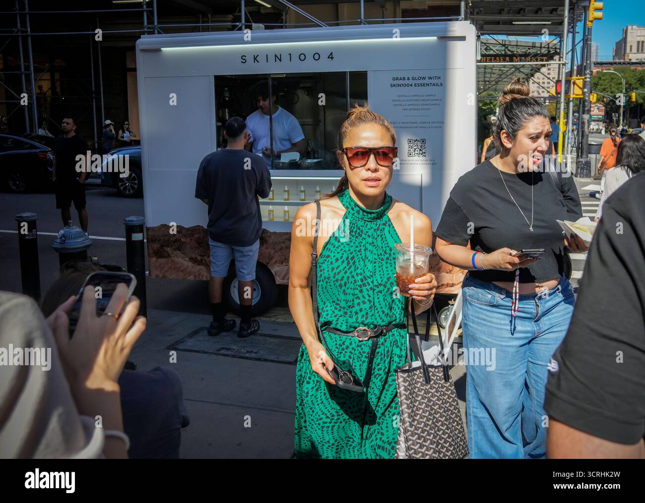 BEACH Craver hi-res stock photography and images - Page 2 - Alamy