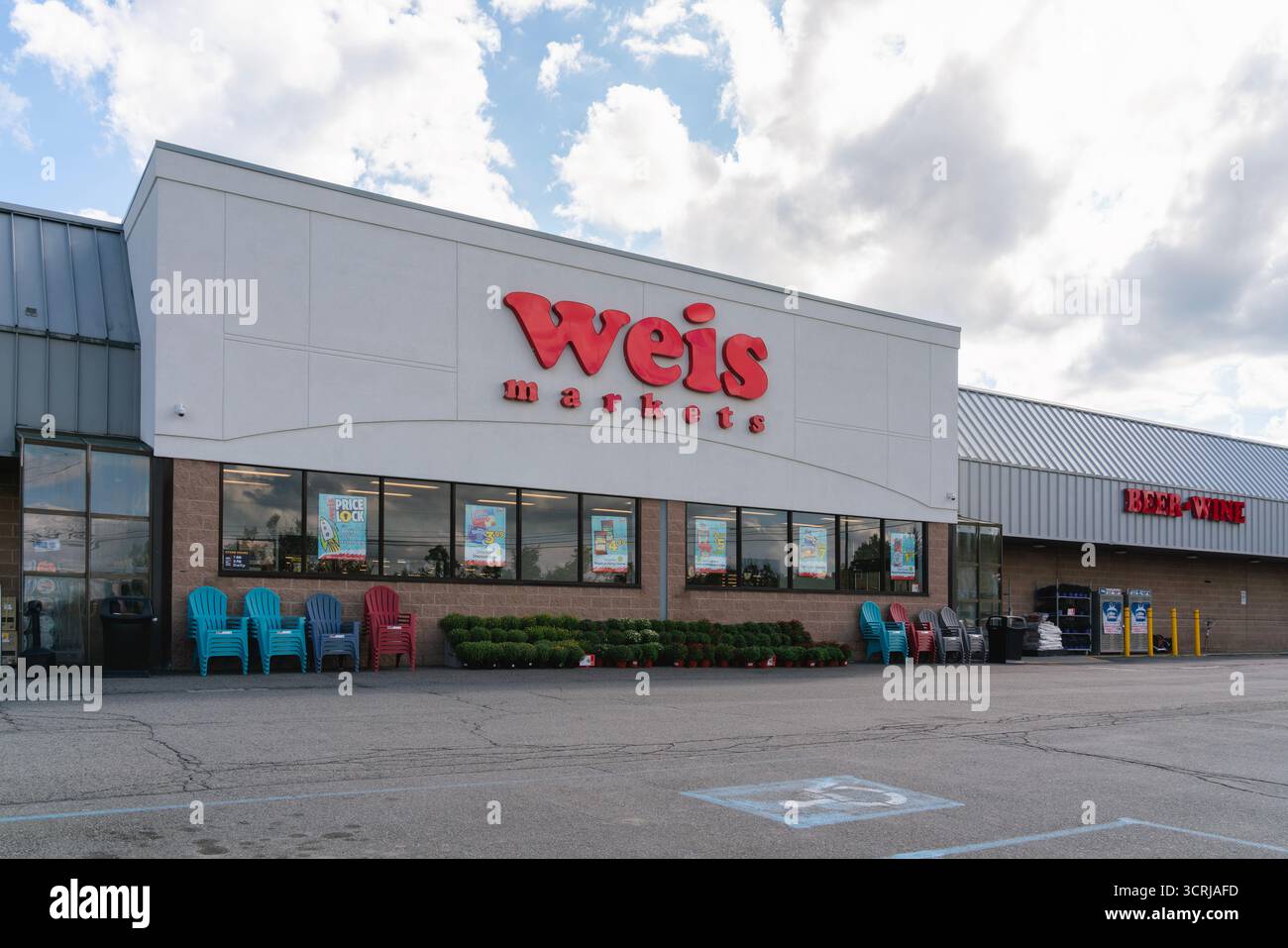 Weis Markets Mifflintown Pa