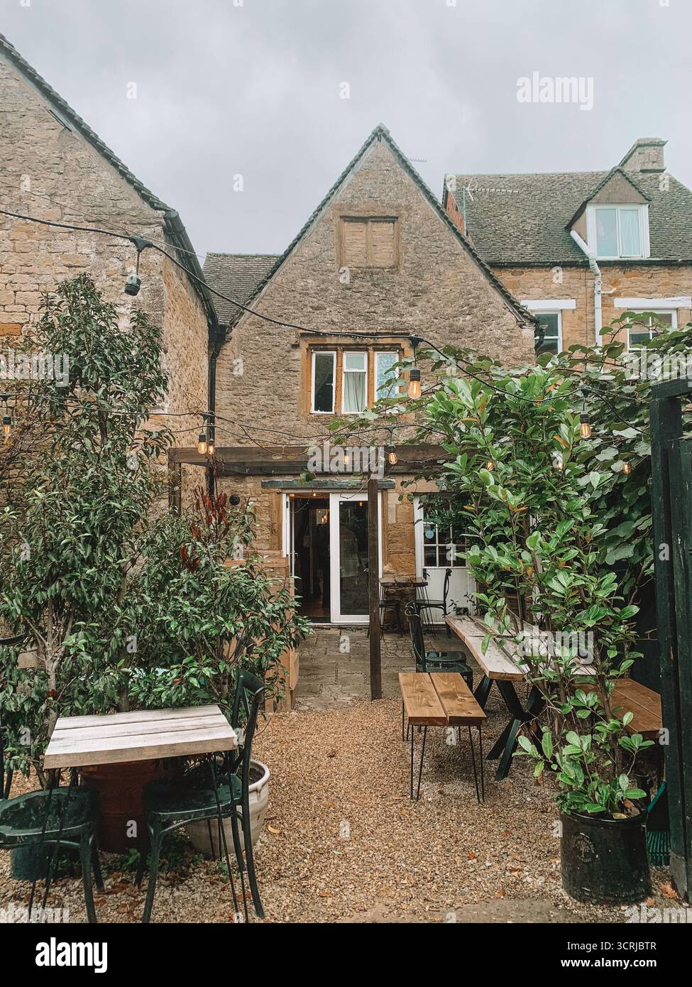 Idyllic Cotswolds Homes in the English Countryside – Picturesque Rural Retreats - Smartphone Captured Stock Image