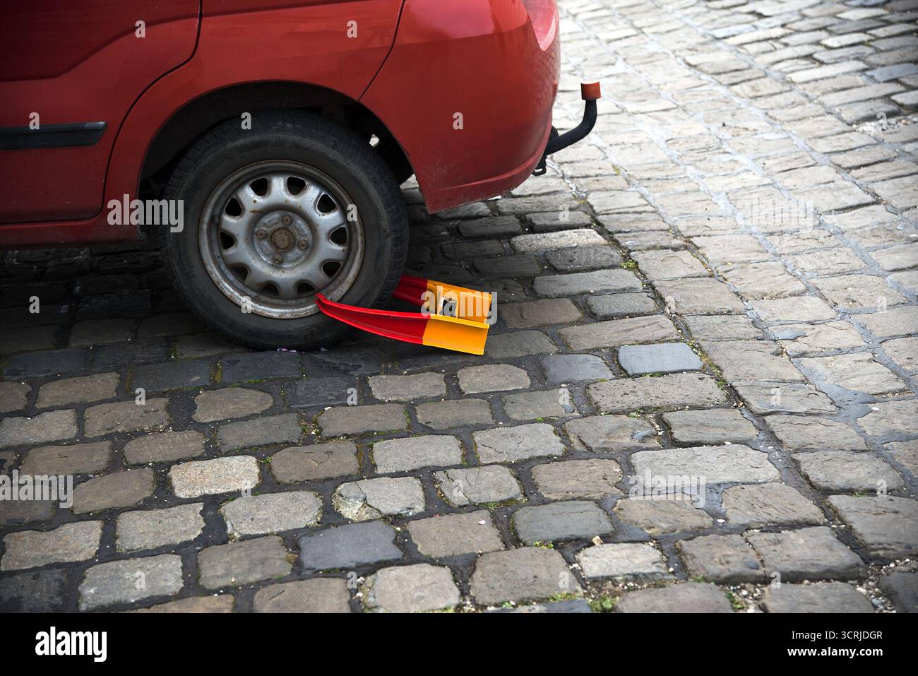 Police blocked hi-res stock photography and images - Alamy
