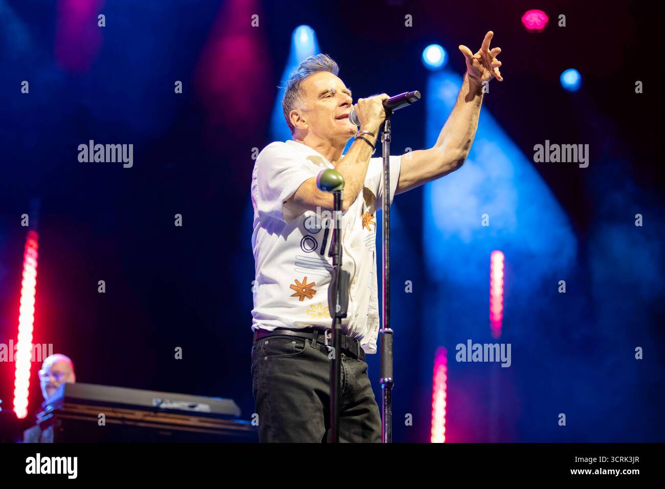 Manchester, England, 1st October, 2025. Deacon Blue playing AO Arena in Manchester on their The Great Western Road Trip. Credit: Izzy Clayton/Alamy Live News Stock Photo