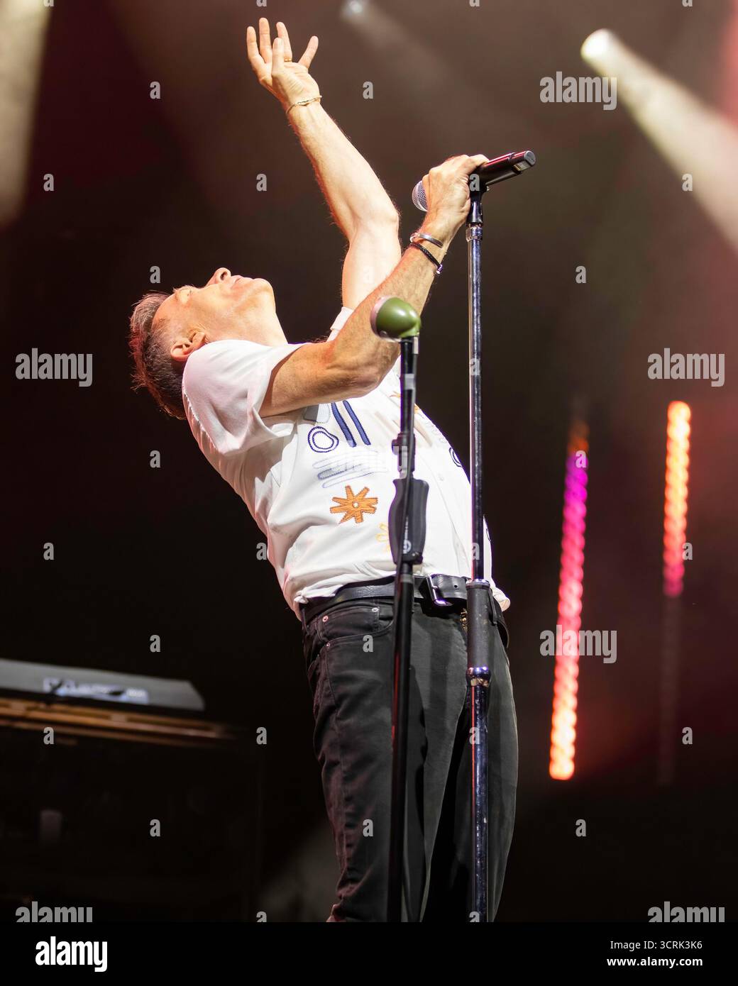 Manchester, England, 1st October, 2025. Deacon Blue playing AO Arena in Manchester on their The Great Western Road Trip. Credit: Izzy Clayton/Alamy Live News Stock Photo