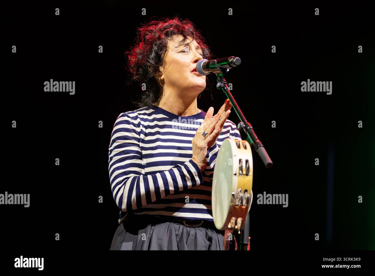 Manchester, England, 1st October, 2025. Deacon Blue playing AO Arena in Manchester on their The Great Western Road Trip. Credit: Izzy Clayton/Alamy Live News Stock Photo