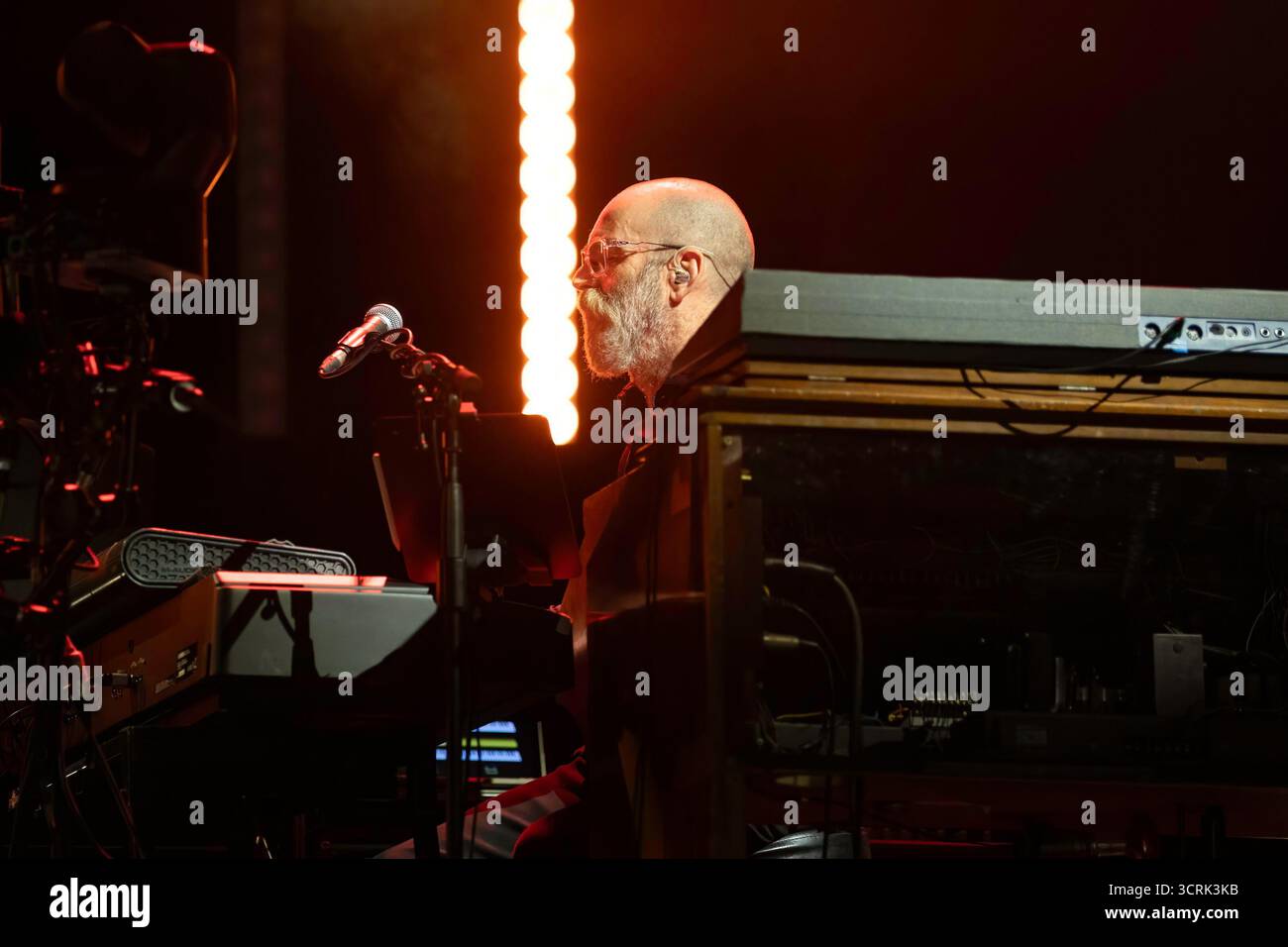 Manchester, England, 1st October, 2025. Deacon Blue playing AO Arena in Manchester on their The Great Western Road Trip. Credit: Izzy Clayton/Alamy Live News Stock Photo