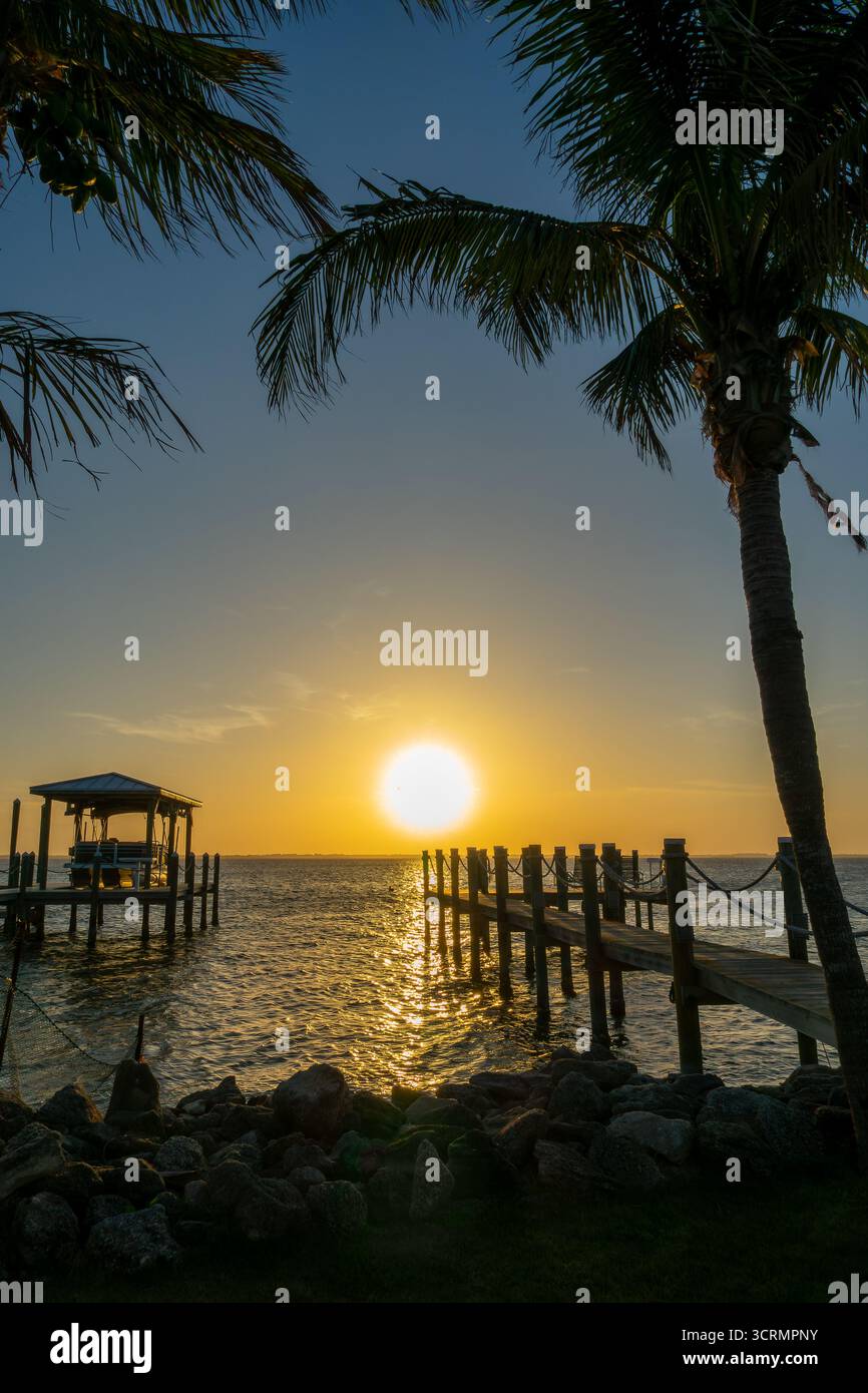 Cocoa beach florida sunset hi-res stock photography and images - Alamy, image size:866x1390