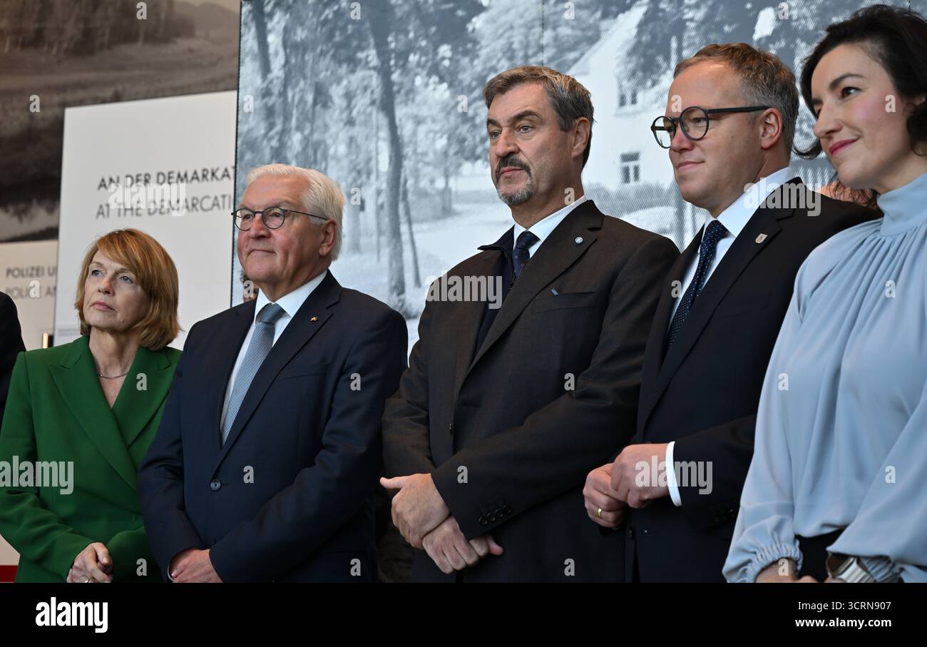 02 October 2025, Thuringia, Mödlareuth: Federal President Frank-Walter ...