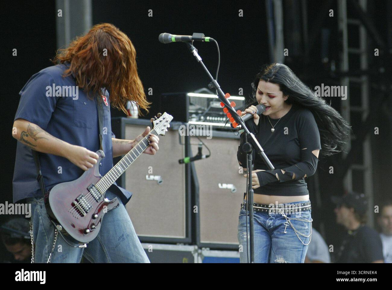 Amy Lee - Evanescence and Shaun Morgan at the Billboard Music Awards 2003  at the MGM Grand Arena in Las Vegas. December 10, 2003. - LeeAmy  MorganShaun002A.jpgLeeAmy MorganShaun002A Event in Hollywood Life -, image size:1300x961