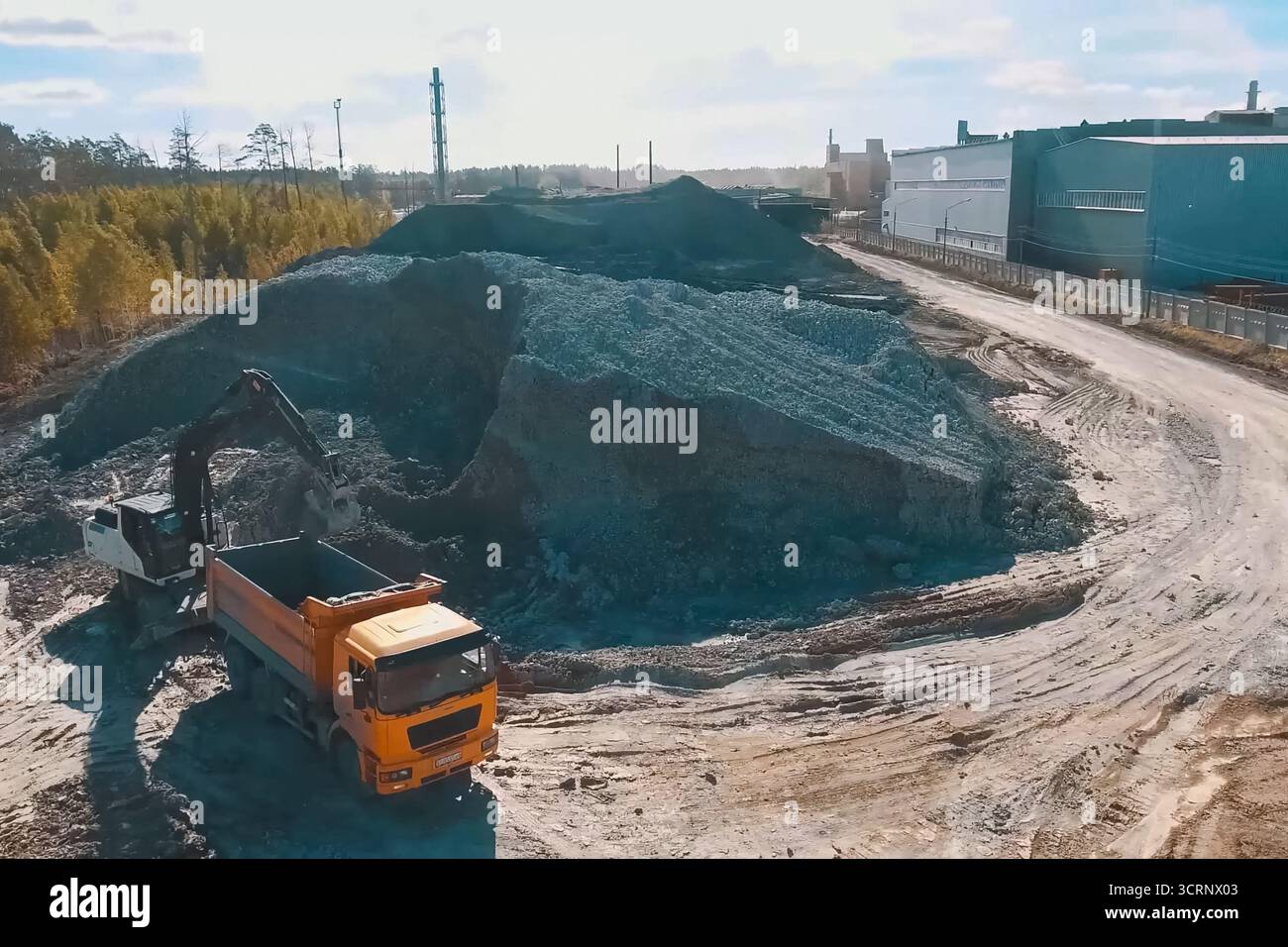 Clay extraction hi-res stock photography and images - Alamy