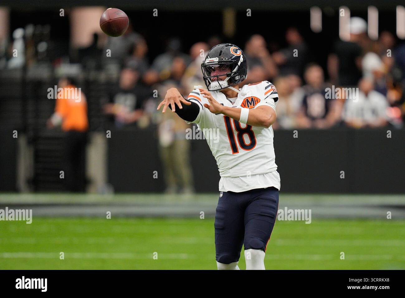 Chicago Bears quarterback Caleb Williams (18) warms up before an NFL ...