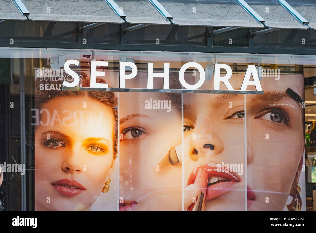 Sephora Lettering Illuminated lettering hi-res stock photography and images - Alamy
