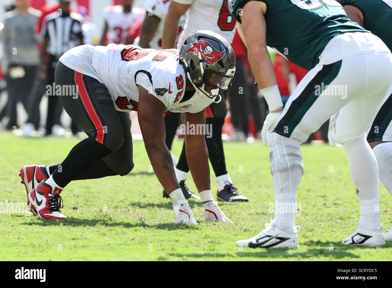 Tampa Bay Buccaneers defensive end Elijah Roberts (95) rushes in ...