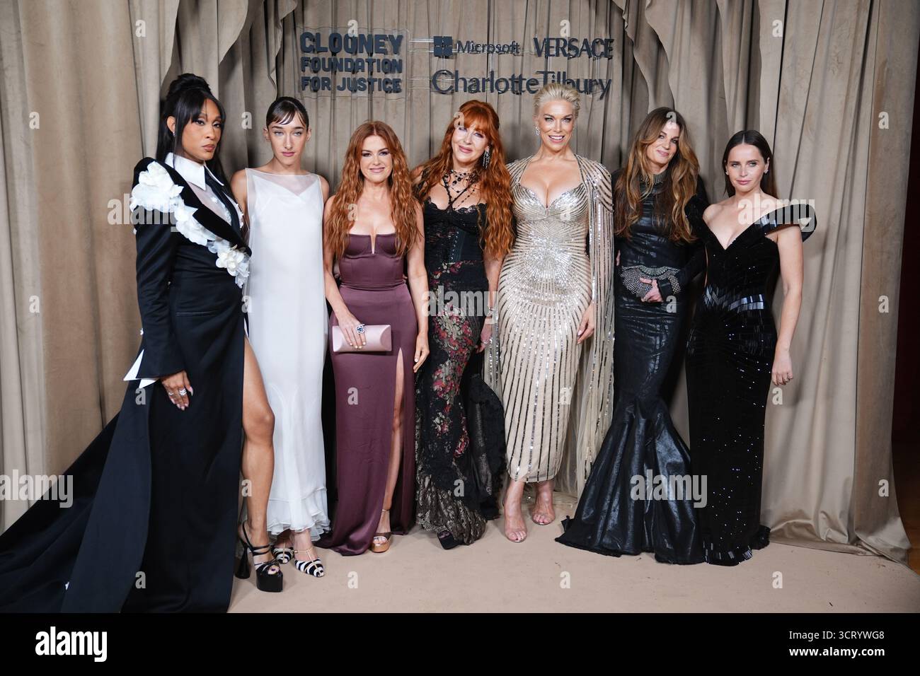 Michaela jaé rodriguez hi-res stock photography and images - Page 2 - Alamy, image size:1300x956